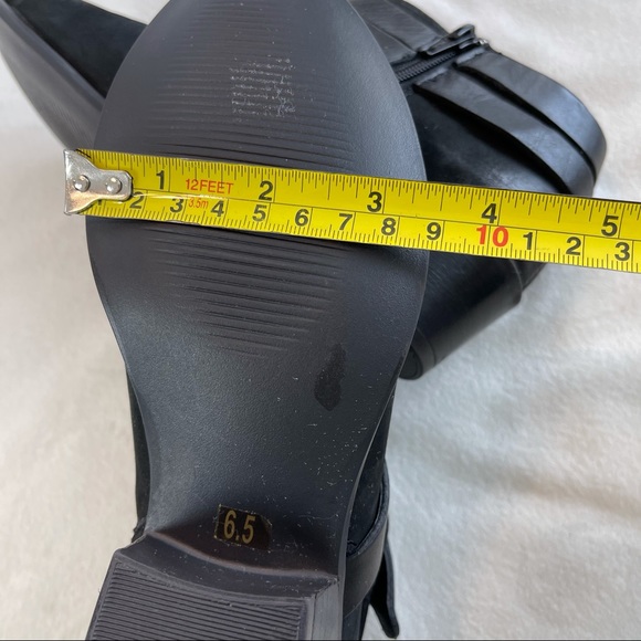 NWOT Steve Madden Regent Leather Booties - Picture 12 of 16